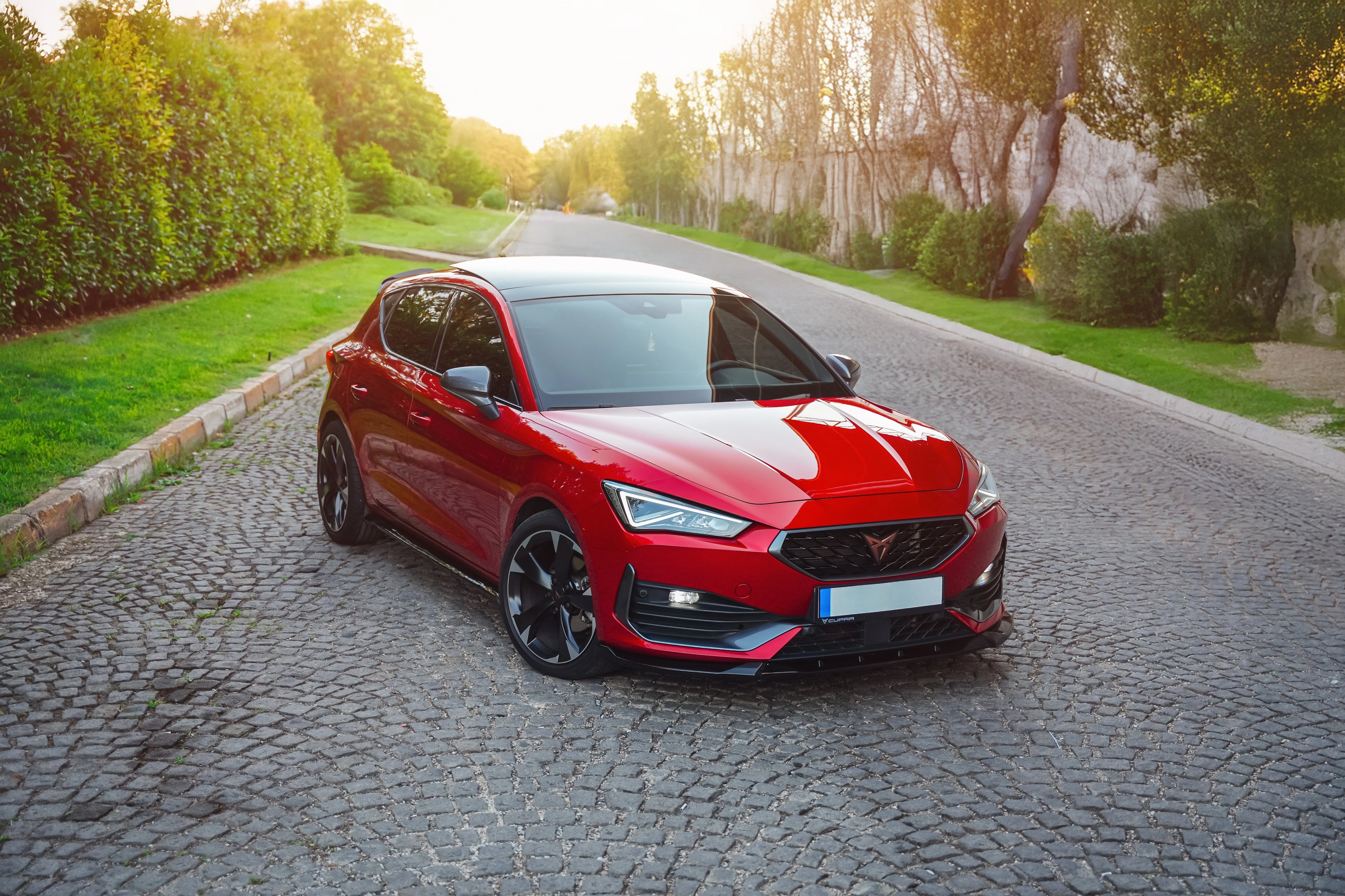 Cupra Leon Side Skirts — Seat Leon FR Mk4 2020+ Gloss Black (2pcs)