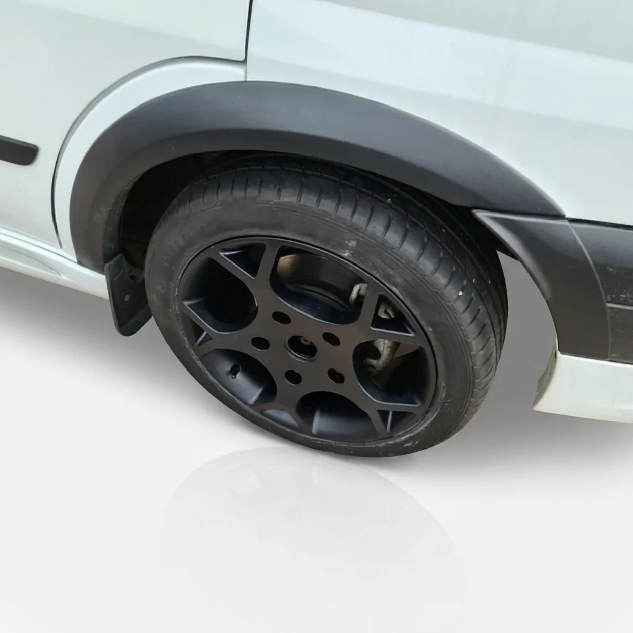 Ford Transit Wheel Arch Trims (8pcs) — MK7 2007–2013 Matte Black