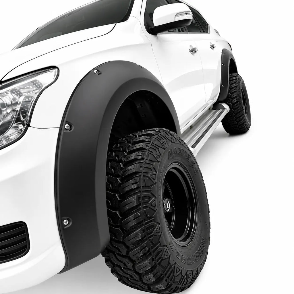 Mitsubishi L200 & Fiat Fullback Fender Flares (4pcs) — 2015–2019 Matte Black