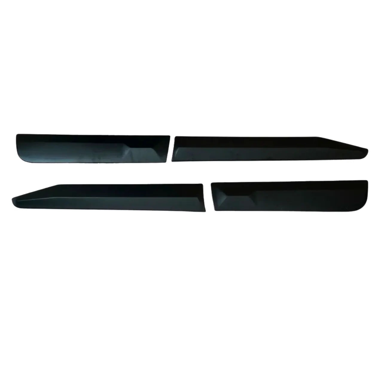 Toyota Hilux Body Cladding (4pcs) — 8th Gen 2015+ Matte Black