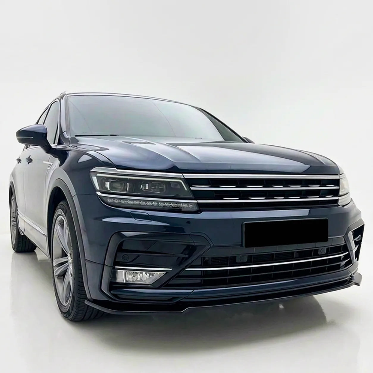 VW Tiguan MK2 R-Line Front Splitter — Pre-Facelift (2016–2020) Gloss Black